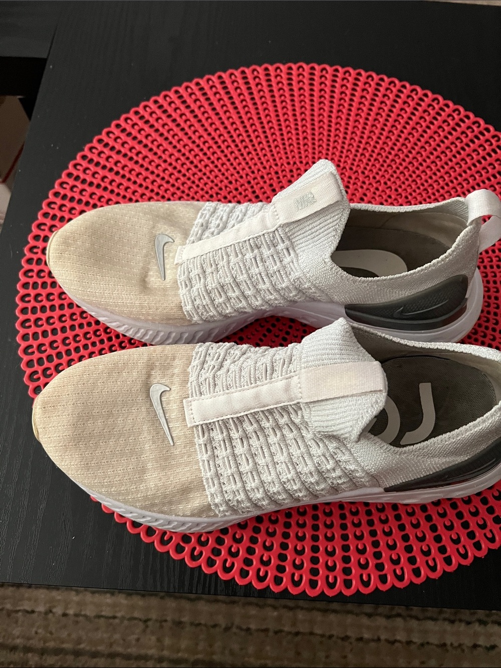 Nike Slip-On Knit Sneakers in Cream and White with Silver Swoosh - Picture 2 of 10
